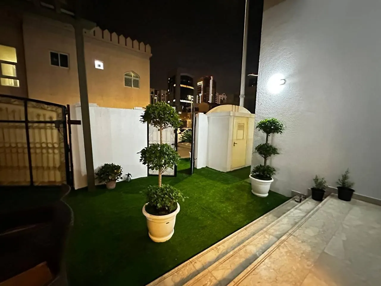All Villa For Rent In Abu Dhabi 7 Rooms Near Corniche