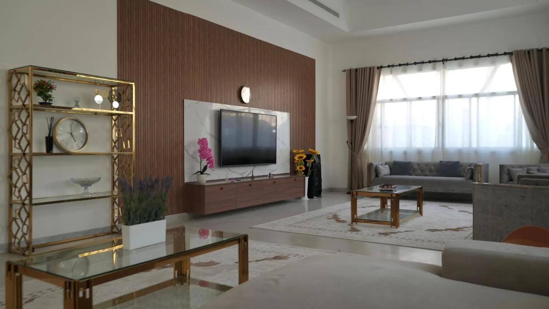 All Villa For Rent In Abu Dhabi 7 Rooms Near Corniche Spojené arabské emiráty