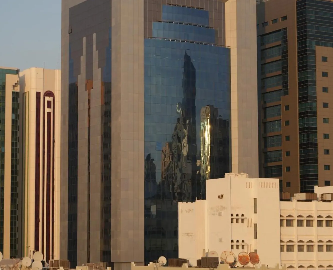 All Villa For Rent In Abu Dhabi 7 Rooms Near Corniche