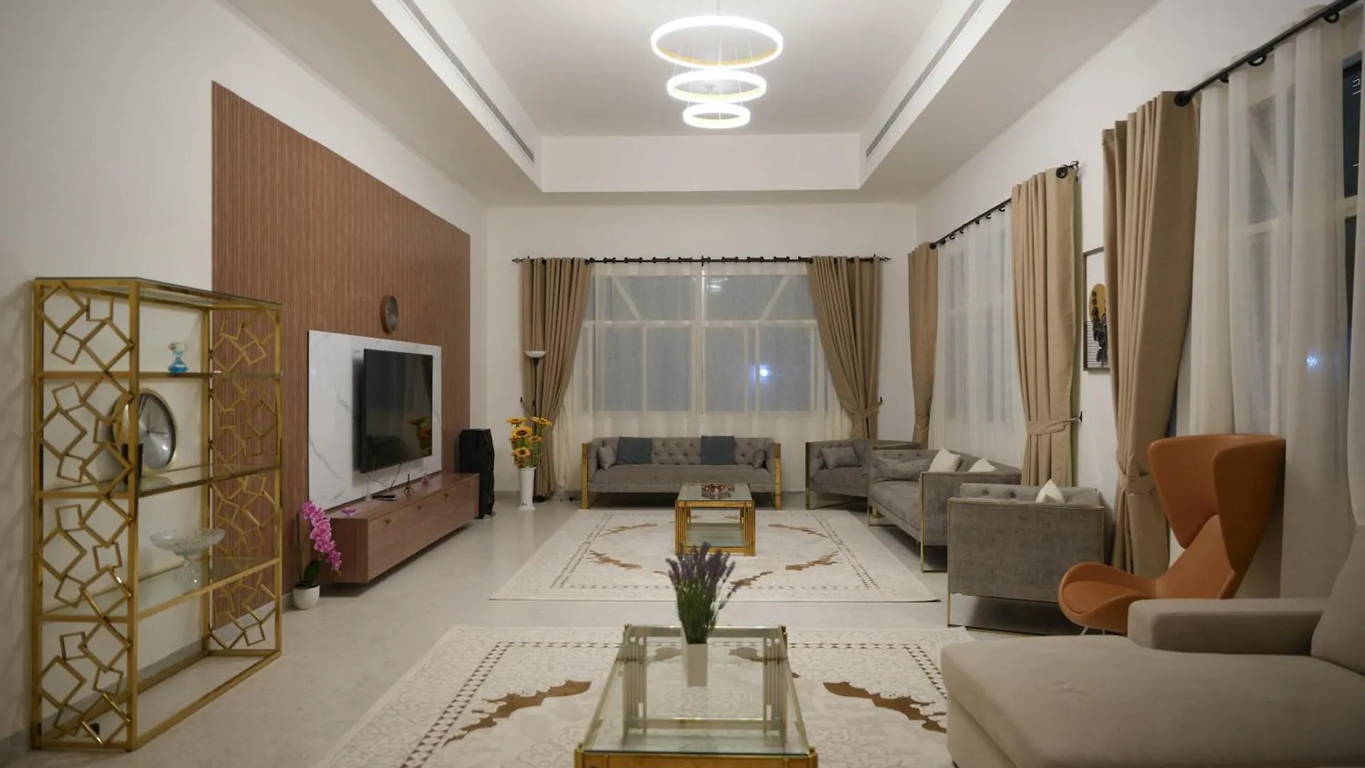 All Villa For Rent In Abu Dhabi 7 Rooms Near Corniche