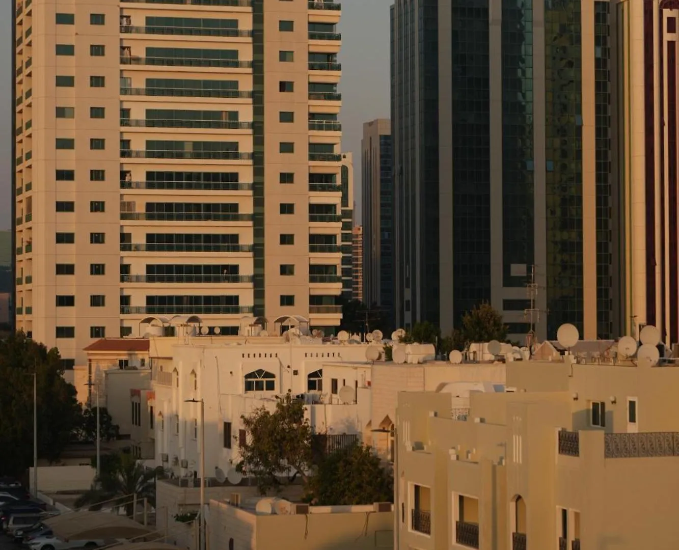 All Villa For Rent In Abu Dhabi 7 Rooms Near Corniche